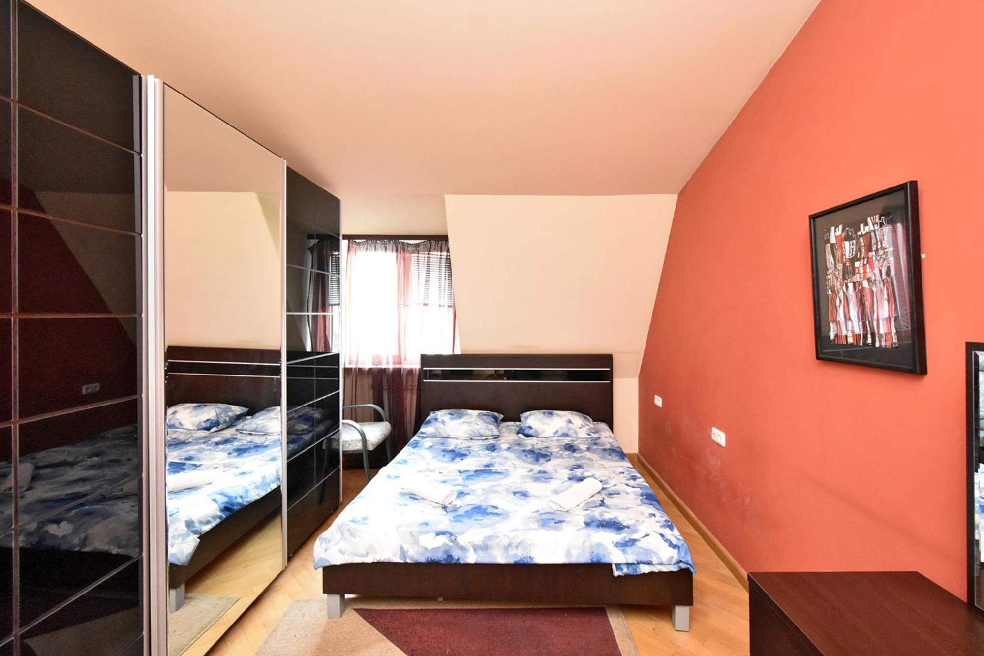 Amigo Guest Hostel Yerevan Exterior photo